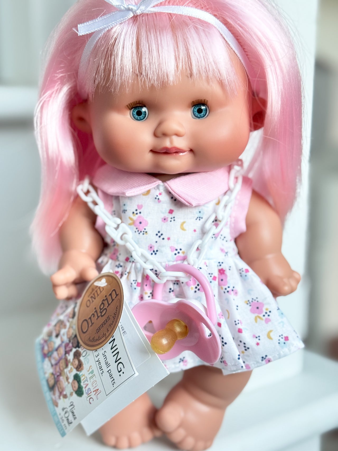 Alita  - Authentic Pepotes Sleepy 10.2" Girl Doll with Pink Hair